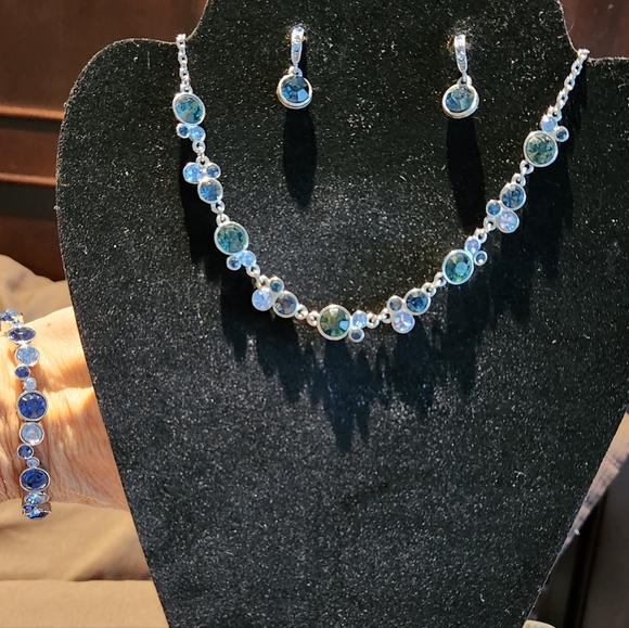 1928 Light and Dark Blue Necklace, Bracelet and Earring Set - Picture 2 of 6